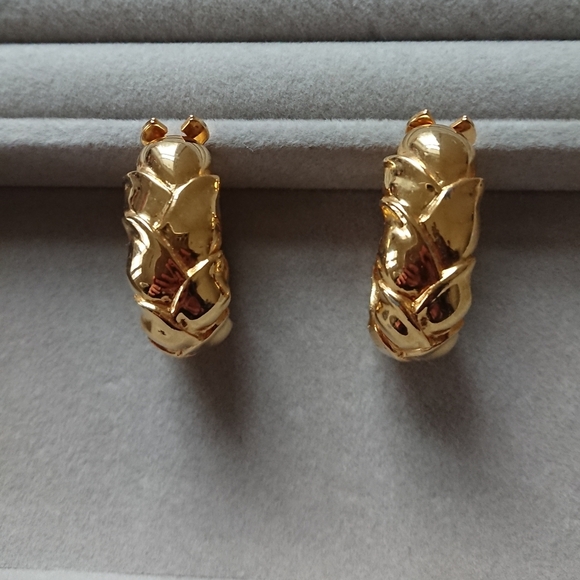 lPaolo Classic Gold Tone CLIP ON Hoop Earrings - Picture 11 of 12